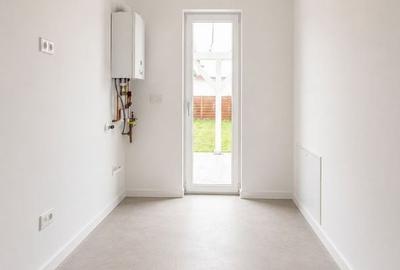 Duplex cu 4 camere cu Canalizare în Moșnița Nouă - 9