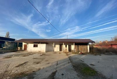 Spațiu comercial, de 450 mp, în Central