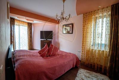 Casă individuală cu 7 camere cu Canalizare în Palazu Mare - 11