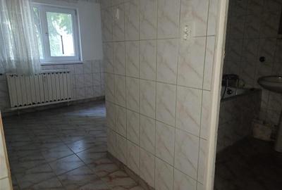 Garsonieră decomandată în 13 Septembrie - 9