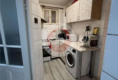 Apartament cu 3 camere semidecomandat, mobilat în Dorobanți