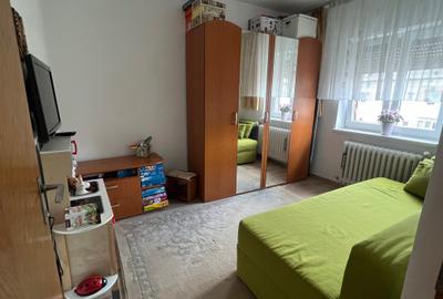 Apartament cu 3 camere semidecomandat în Central - 4