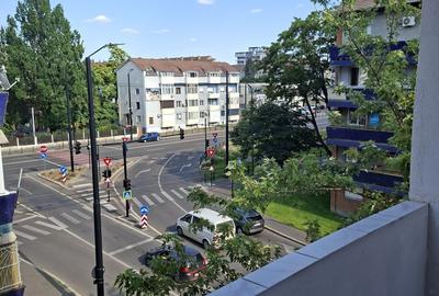 Apartament cu 2 camere semidecomandat în Cantemir