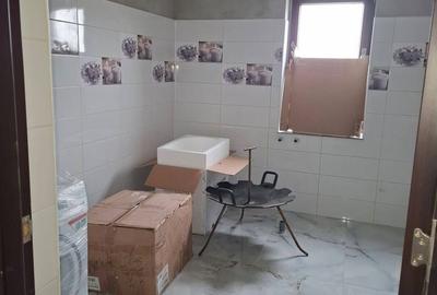 Casă cu 4 camere în Central - 8