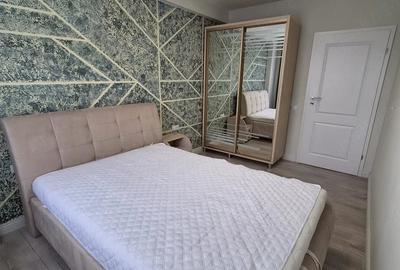 Apartament cu 4 camere decomandat în Florești