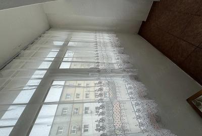 Apartament cu 3 camere semidecomandat în Central - 4