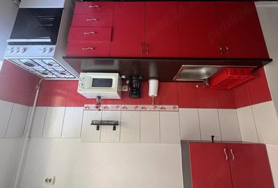 Apartament cu 3 camere decomandat în Sud - 1