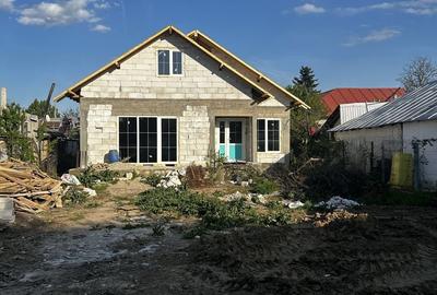 Casă cu 4 camere în Exterior Vest - 4