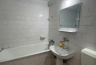Apartament cu 2 camere decomandat în Crângași