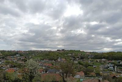 Casă cu 4 camere în Feleacu