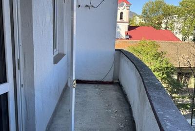 Apartament cu 2 camere decomandat în Central - 3