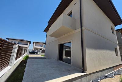 Casă individuală cu 5 camere cu Canalizare în Fundeni - 2