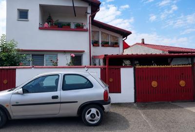 Casă individuală cu 3 camere cu Canalizare în Cantacuzino