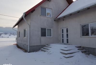 Casă cu 4 camere în Vicovu de Sus - 5