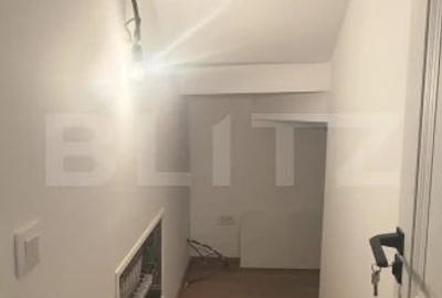 Casă cu Teren 263 Mp în Filiași
