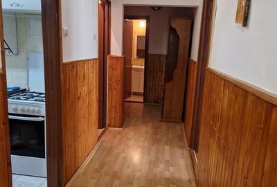 Apartament cu 3 camere în Tudor
