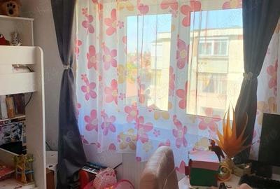 Apartament cu 3 camere semidecomandat în Cantemir - 4