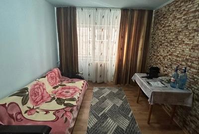 Garsonieră decomandată în Exterior Vest