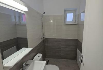 Garsonieră semidecomandată în Baza 3 - 3