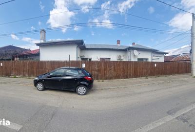 Casă cu 5 camere cu Teren 311 Mp în Cantacuzino