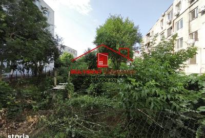 Teren de 827 mp, în Vest - 2