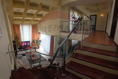 Casă cu Teren 1371 Mp în Donici - 6