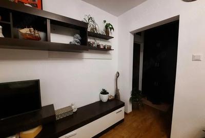 Garsonieră decomandată în Confecții - 3