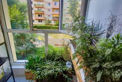 Garsonieră decomandată în Grigorescu