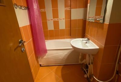 Apartament cu 2 camere semidecomandat în Central - 1