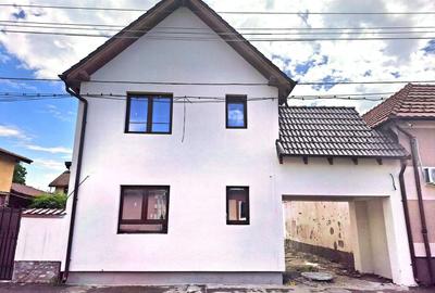 Casă individuală cu 4 camere cu Canalizare în Gușterița