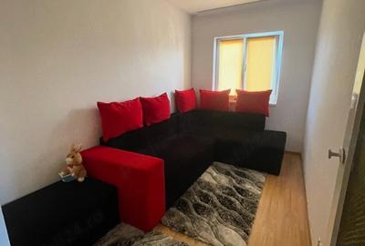 Apartament cu 3 camere decomandat în Central - 2
