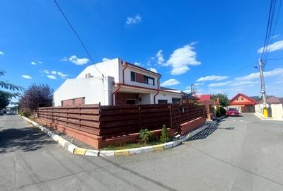 Casă individuală cu 4 camere cu Canalizare în Valu lui Traian