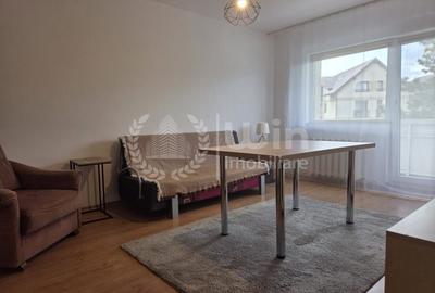 Apartament cu 2 camere decomandat, mobilat în Zorilor