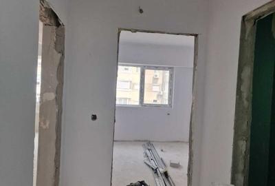Apartament cu 3 camere decomandat în Central - 4