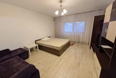 Garsonieră decomandată, mobilată în Mihai Bravu