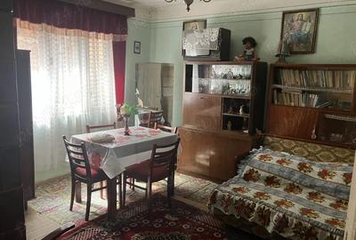 Casă cu 4 camere cu Teren 1322 Mp în Săvârșin - 8