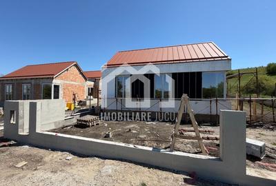 Casă individuală cu 4 camere cu Canalizare în Jucu de Sus - 2