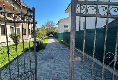 Casă cu 4 camere în Tamași