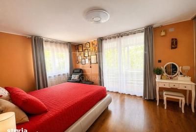Apartament cu 3 camere, mobilat în Central