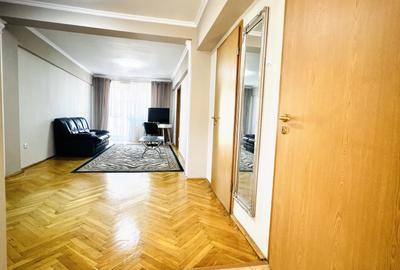 Apartament cu 3 camere semidecomandat, mobilat în Aradului - 2