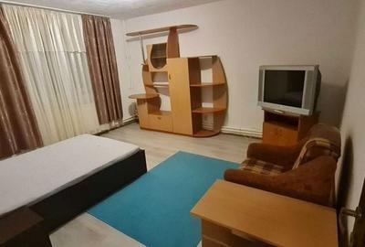 Apartament cu 2 camere decomandat în Central - 1