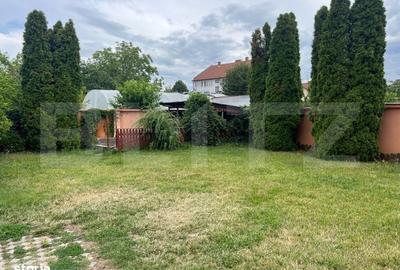 Casă cu 4 camere în Titulescu