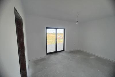 Casă cu 4 camere în Sântandrei - 4