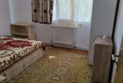 Apartament cu 2 camere decomandat în Sud