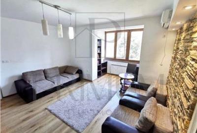 Apartament cu 2 camere semidecomandat, mobilat în Bălcescu - 1