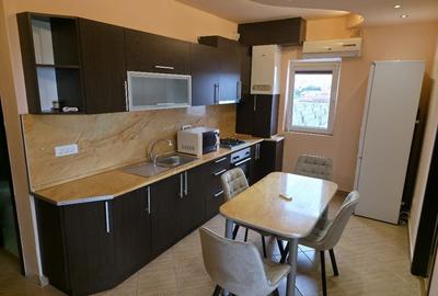 Apartament cu 2 camere decomandat în UTA
