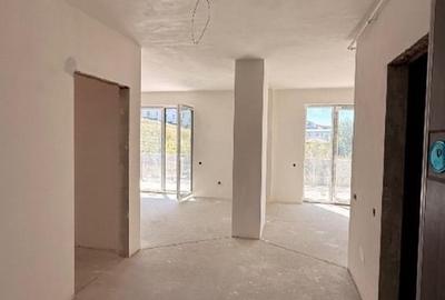 Apartament cu 2 camere decomandat în Florești