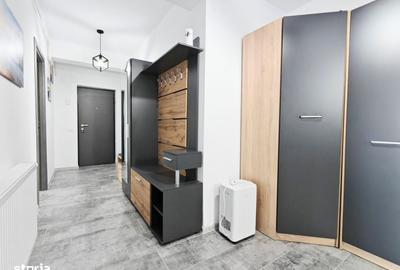 Apartament cu 2 camere decomandat în Palazu Mare