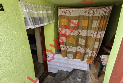 Casă cu 4 camere cu Teren 1185 Mp în Apața - 9