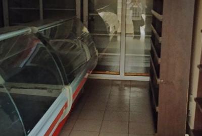 Spațiu comercial, de 108 mp, în Central - 6